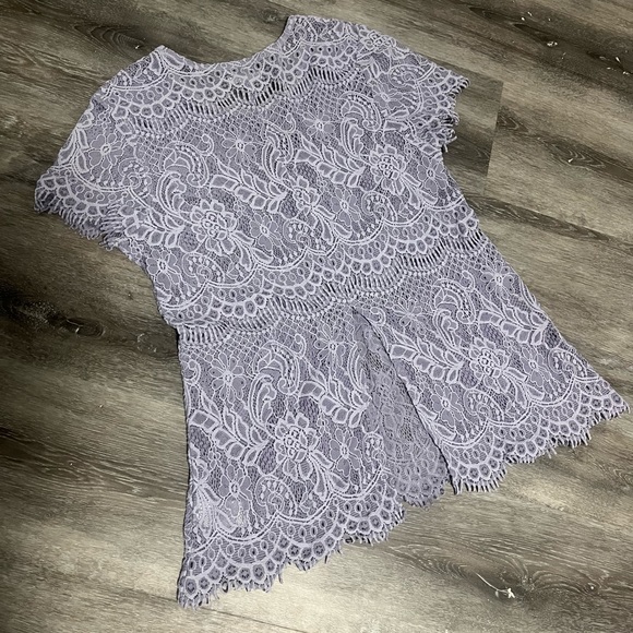 Lace top - Picture 3 of 3